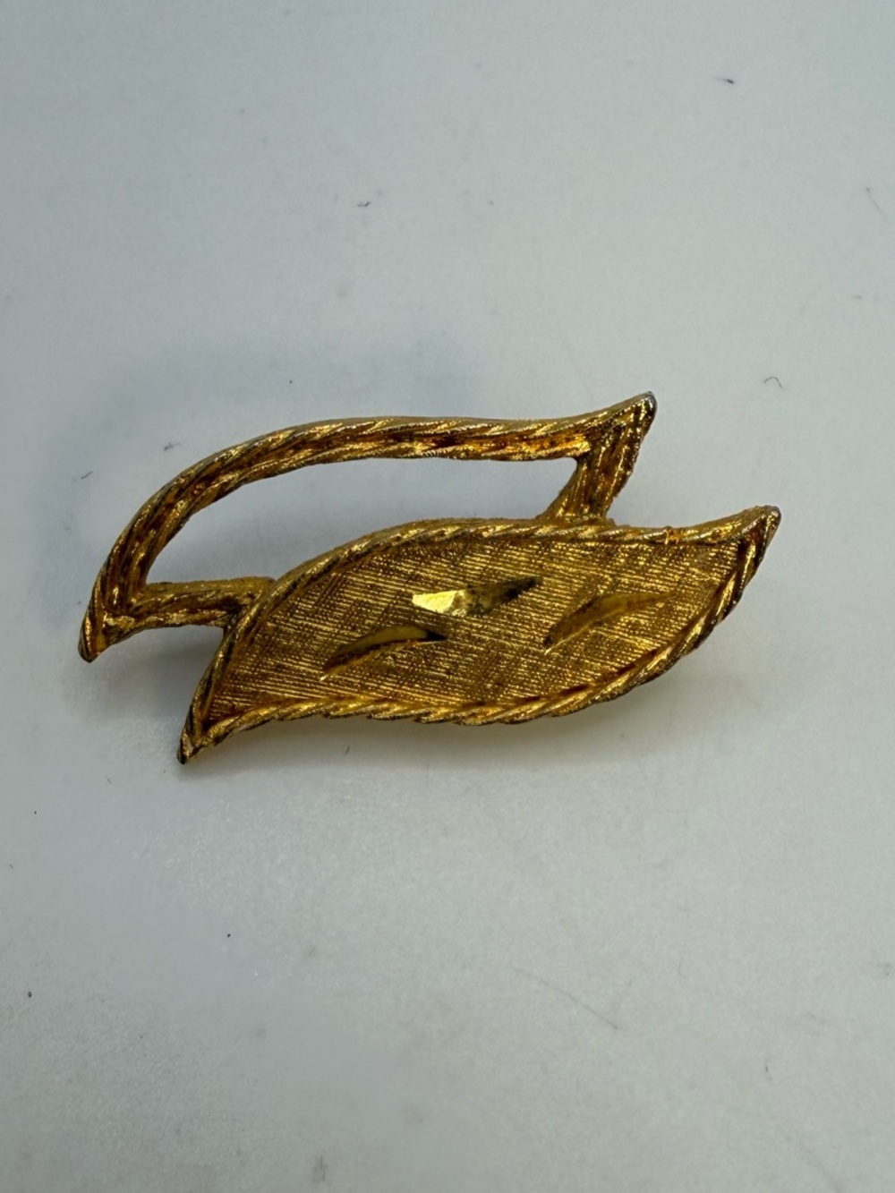 Vintage Mamselle Gold Tone Leaf Brooch Textured Mid Century Pin